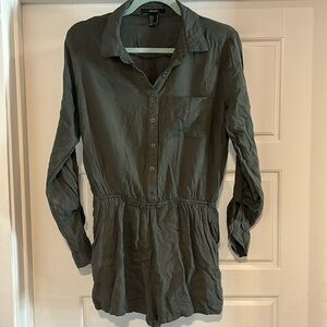 Stylish Forever 21 Women’s Romper – Casual & Cute, Size L